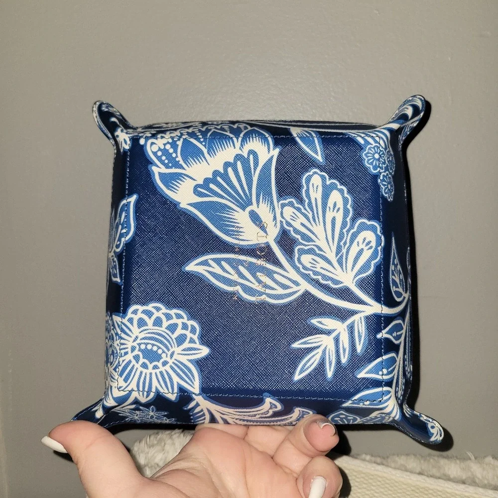 Talbots Neely & Chloe Blue Paisley Print Desk Tray Organizer